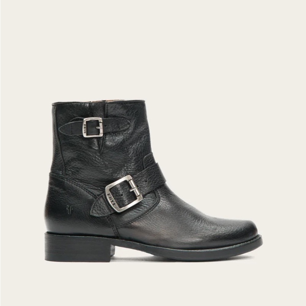 Frye Vicky Black Leather Short Boots